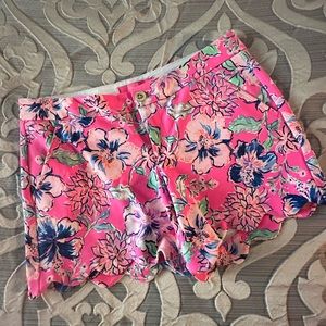 Lilly Pulitzer shorts size 2